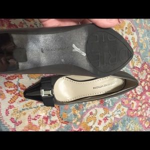 <<<SOLD>>> Adrienne Vittadini Beautiful heel sz6